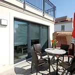 Bernstein We 16 Apartment